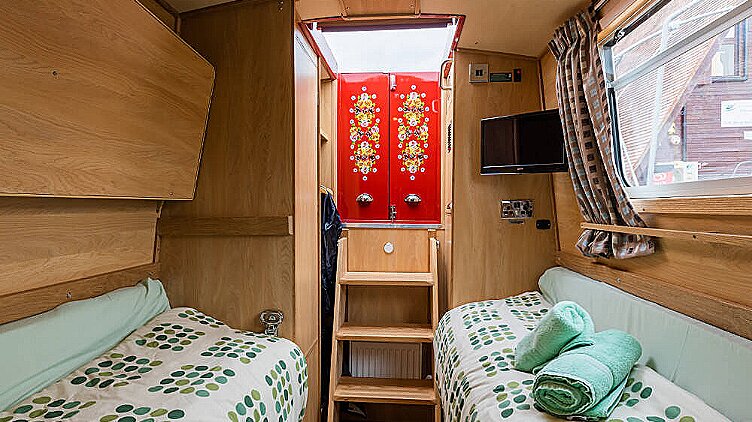 Owl/Wagtail, 8-10 personer